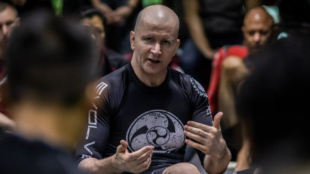 John Danaher explica de ce sparringul este esential pentru oricine practica BJJ