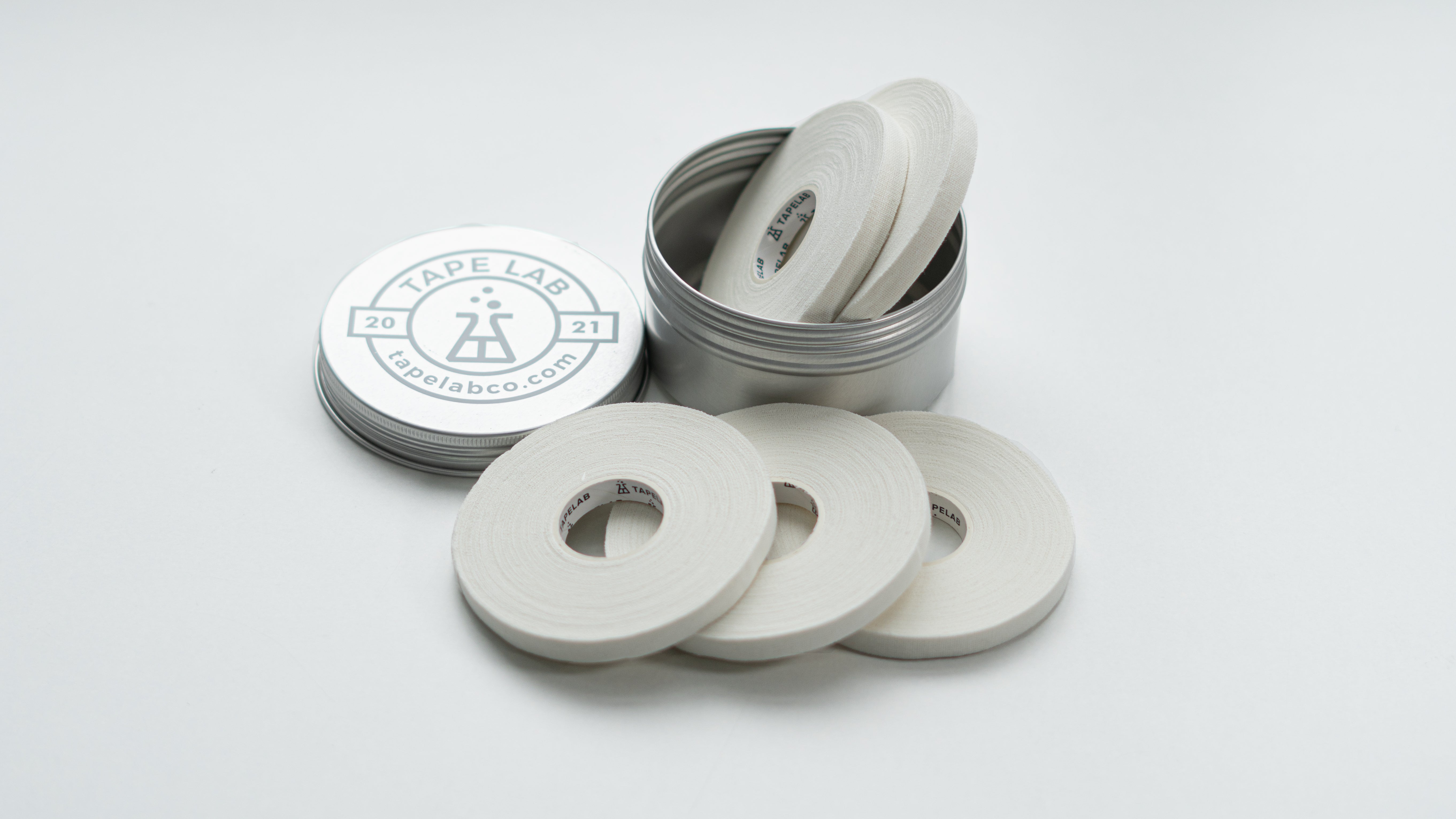 TAPE LAB Лейкопласт за пръсти (5x бели + сребърна кутия за съхранение)