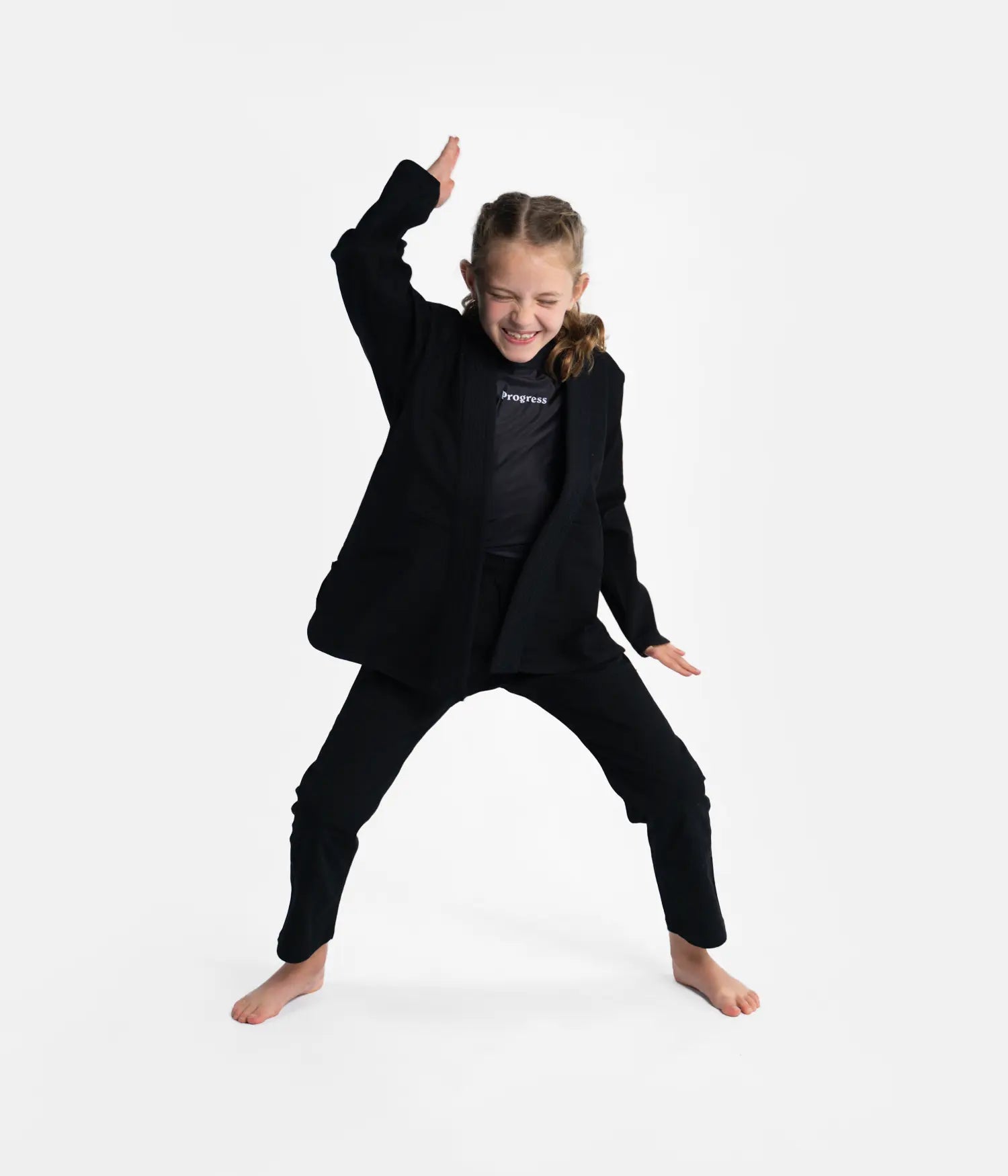 Kimono Brazilian Jiu Jitsu PROGRESS Copii Negru poza facuta din fata modelului